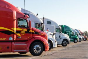 Choosing the right moving company for moving and storing your things Hire professional moving company witch can provide different kind of services