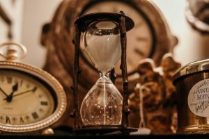 Moving antique items require professional help since it is a tricky business where experience and skill are necessary moving antique items