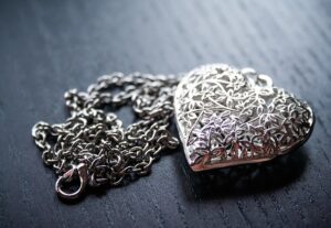 A heart shaped pendant