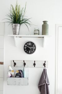 Make sure to have what it takes to shower after a long day of moving Nationwide relocation kit should contain a shower kit as well