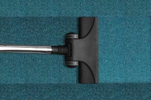 vacuum cleaner from expert cleaning services