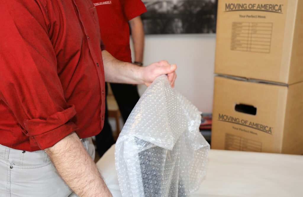 Specialty-Moving-Up-Disposal-and-Cleaning-Electronics-2000-X-1300 (2)